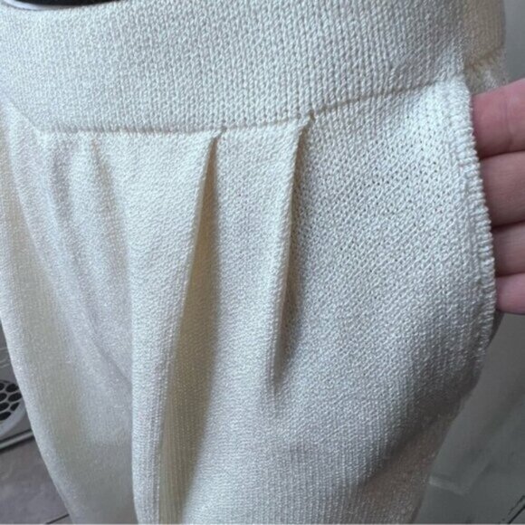 VINTAGE St John Collection Marie Gray Santana Knit Ivory Knit Pant Sweater Set - Picture 8 of 16